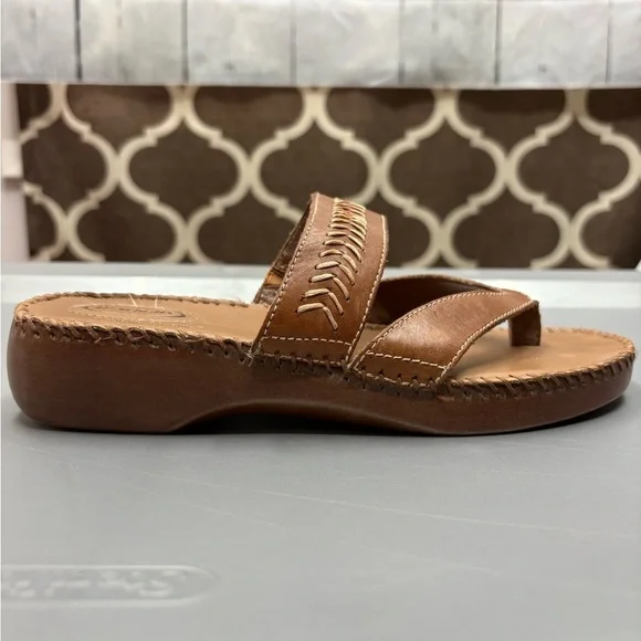 Dr. Scholl's Air Pillo Thong Leather Sandals Womens Flip Flops Wedge Shoes Sz 8 - Picture 2 of 12